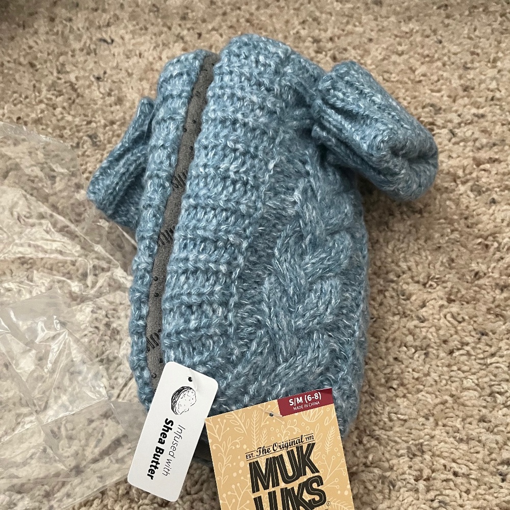 MUK LUKS Women's Sweater Cuff Bootie